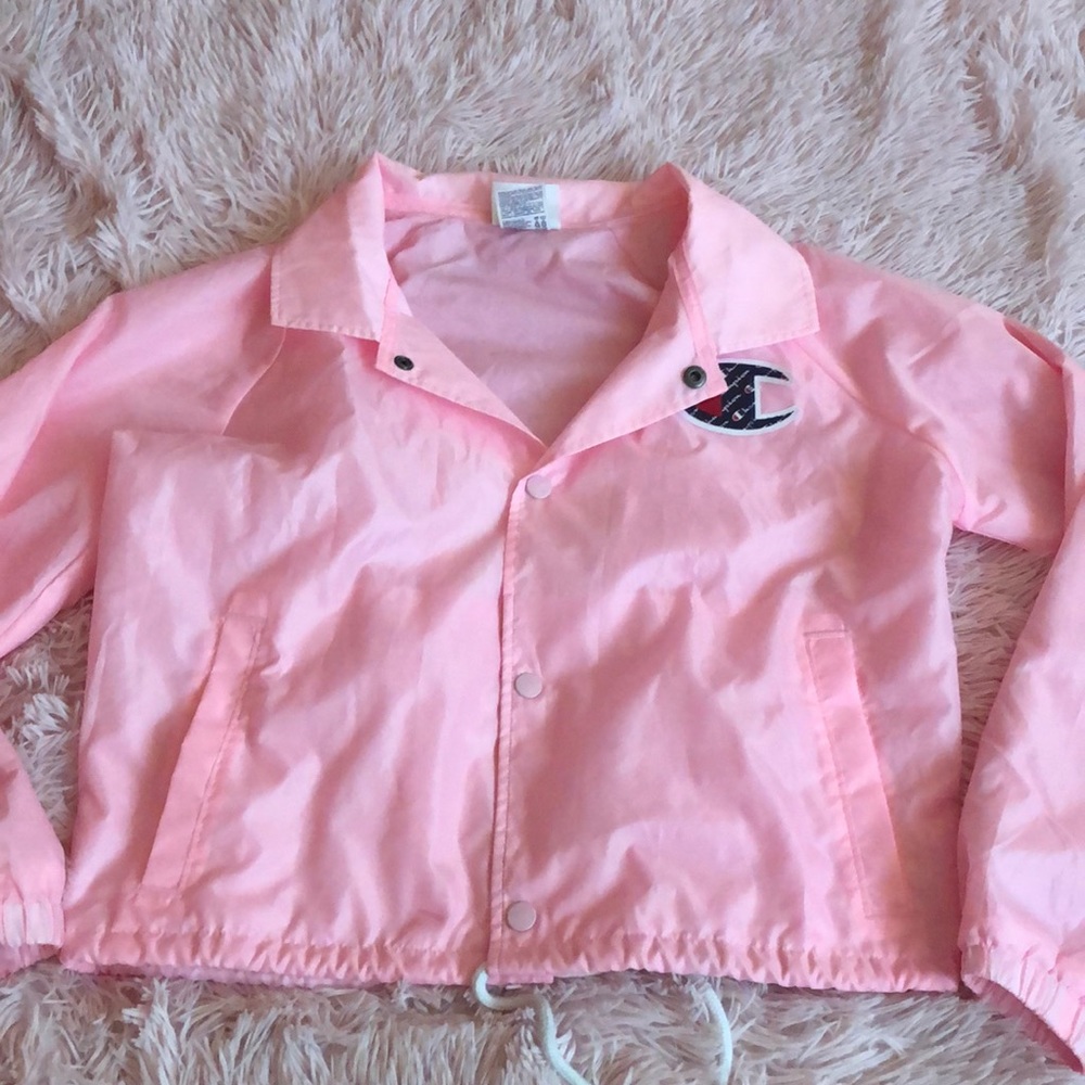 Champion cropped windbreaker (light pink)
